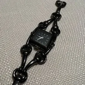 GUCCI SIGNORIA 25MM QUARTZ BLACK STAINLESS STEEL WATCH Gucci ladies quartz signoria - Gem main image 2